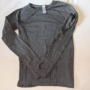 Ivivva (by Lululemon) Girls Size 12 gray athletic long sleeve shirt
